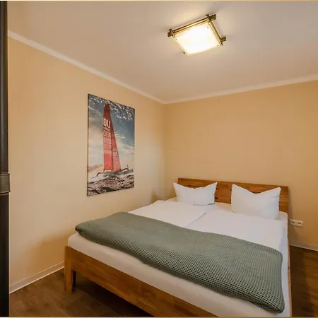 Becker 121 Deck 1 アパート *