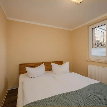 Becker 121 Deck 1 ゼーバート・ヘリングスドルフ