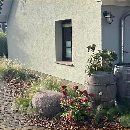 Becker 121 Deck 1 Appartement *